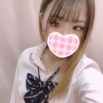 今夜も、大宮駅からスグの大宮南銀座のホテルで18歳19歳の制服美少女と遊べる!