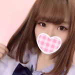 【体験入店速報】2001年生まれの新星モデル美少女が「初めて」を解禁【ろあなちゃん】