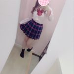 平日でも豪華爛漫♡♡早い時間から極上の10代ロリっ子美少女と大宮でイチャイチャアロマ♪