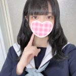 体験入店の女の子、その名も　すぃちゃんです