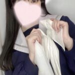 しおん🤍退勤退勤