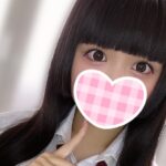 ★体験入店のお知らせ★大きな瞳と誠実丁寧な優しい性格の美少女!<みさちゃん>&ハーフなお顔たちの美形美少女<うるは>ちゃん!