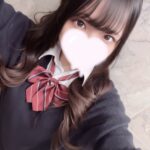 18歳の少女には破廉恥すぎるコスプレもご用意！