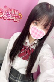 3/22体験入店初日さら(2007年生まれ/JK上がりたて）