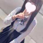 本日13:00〜22:00で登校です🎒🎀