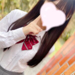 ★次回決定！体験入店速報★2007年生まれの18歳でロリ色強いS級美少女<ゆゆな>ちゃん